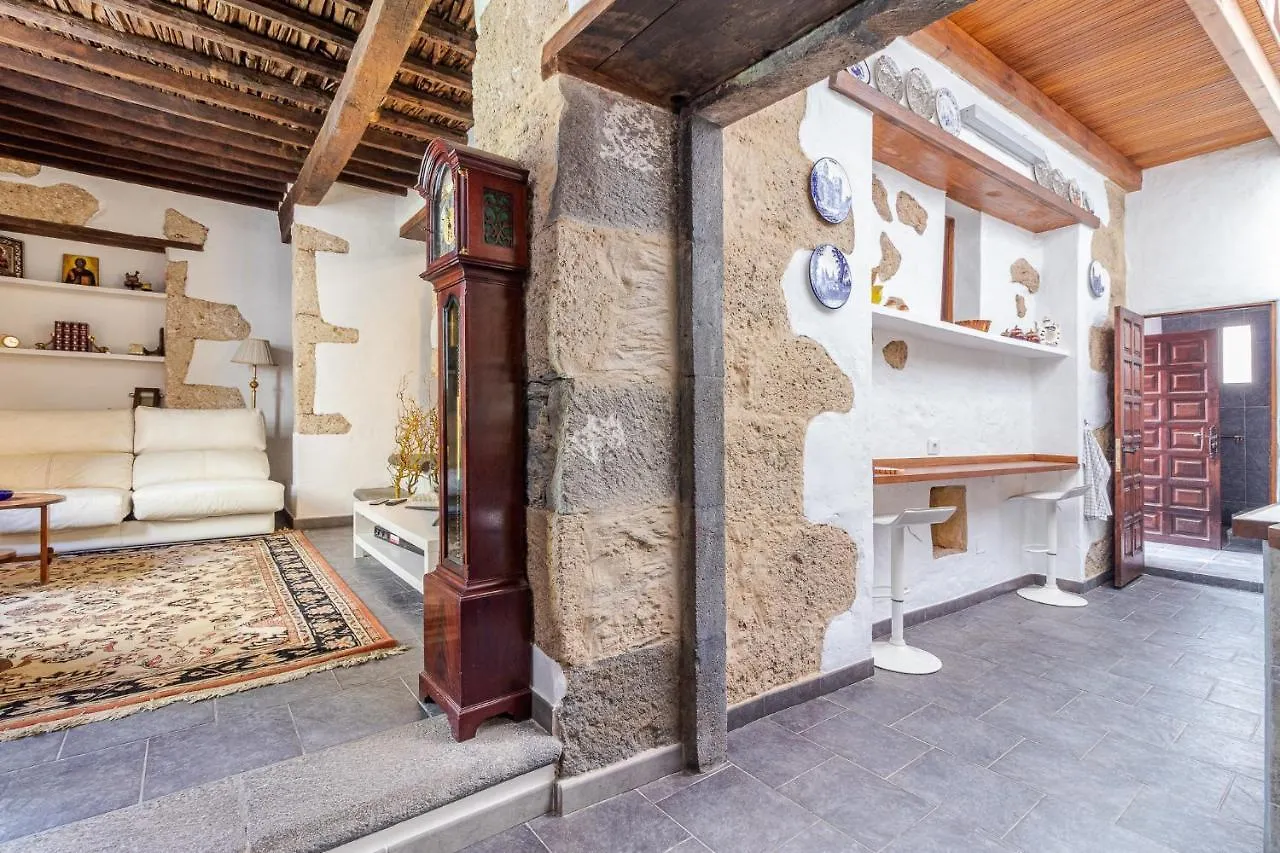 Flatguest Amiga Mia - Traditional House Las Palmas de Gran Canaria Holiday home